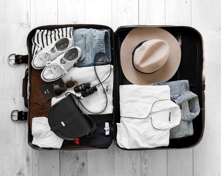 5 Travel Essentials You Always Forget To Pack